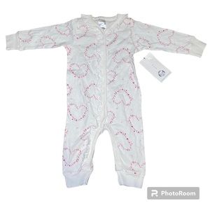 Modern moments by carters onesie for baby girl. 6- 9 months.